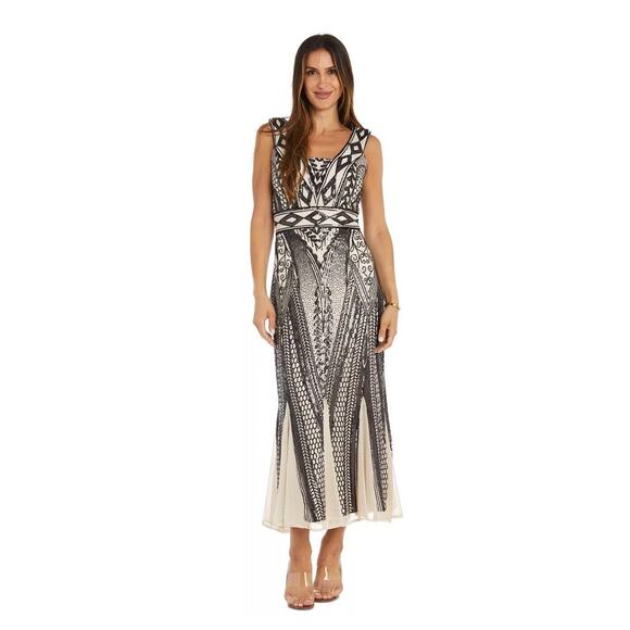 R & M RichardsWomen's Sequin Embellished Sleeveless GownSize 14 Black Beige - Picture 1 of 15